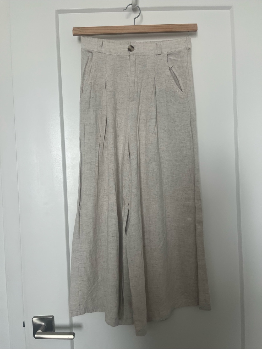 Women’s Wide Leg Linen Blend Pants in Light Beige
